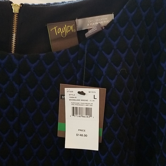 NWT 3/4 Sleeve Taylor Maternity Dress - Picture 3 of 4